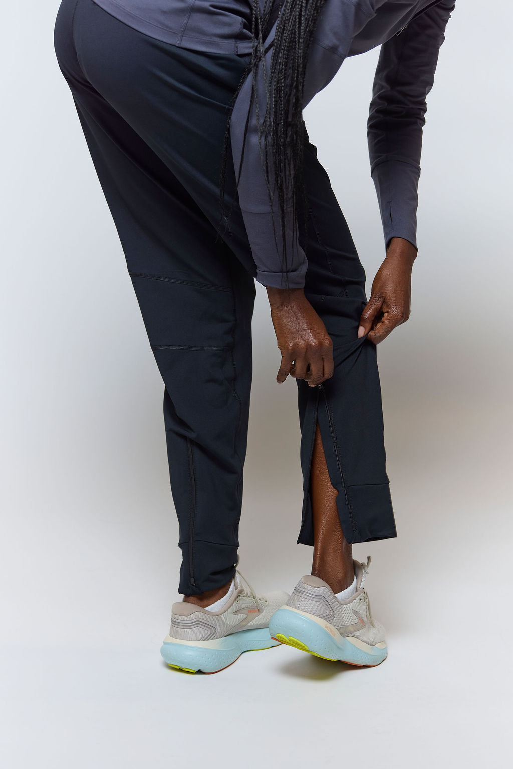 Valia Women's Black Jogger Pants